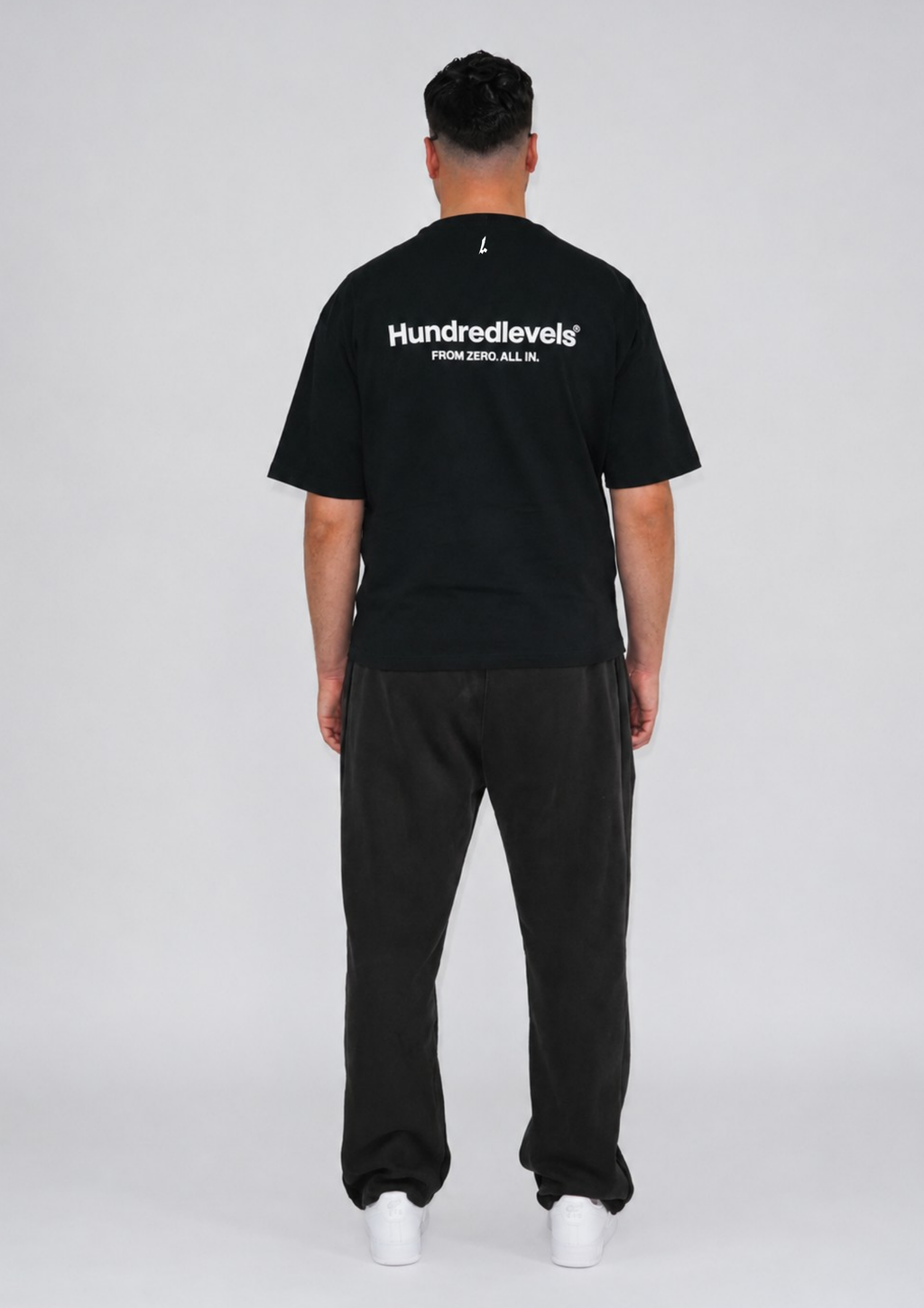 Signature T-Shirt